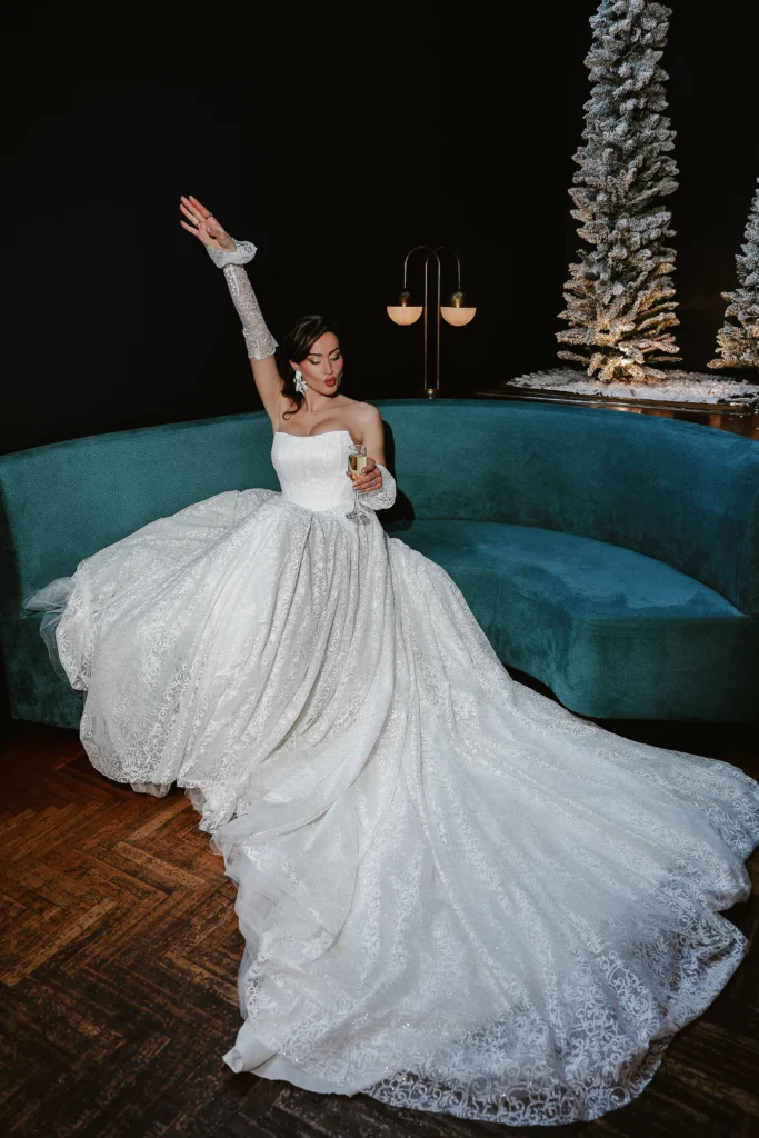 COMMERCIAL LENSORY0004